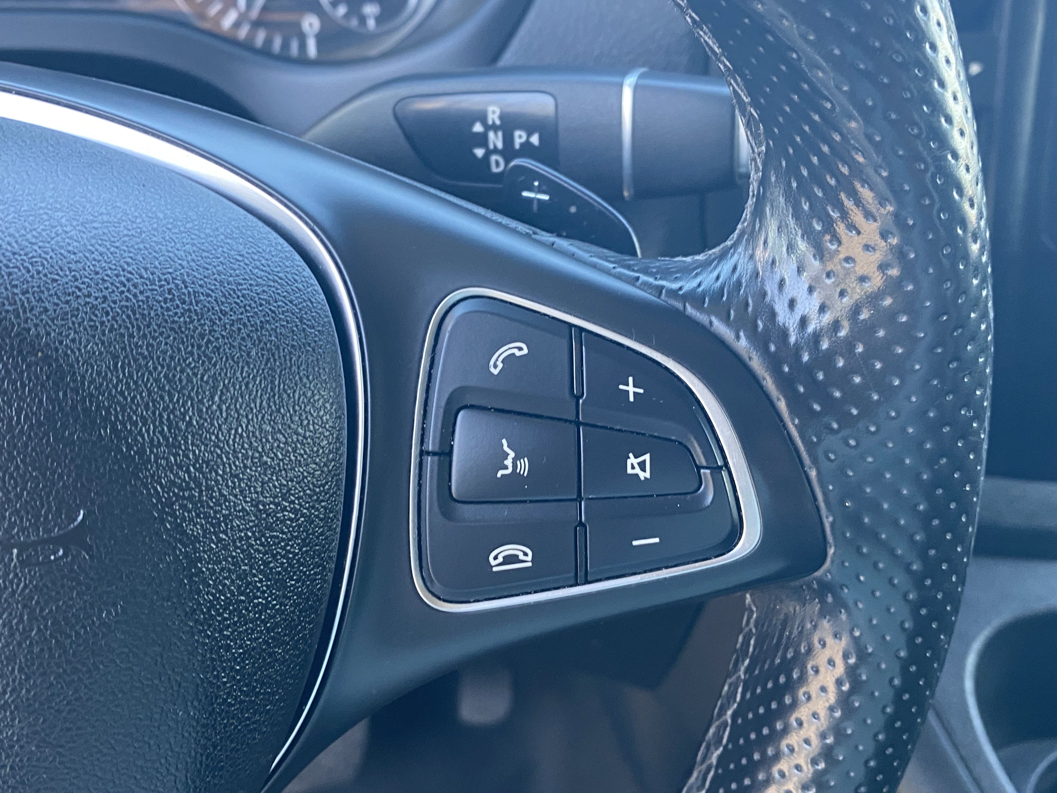 Used 2018 Mercedes-Benz Metris Passenger image 28