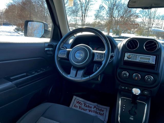 Used 2015 Jeep Patriot Latitude image 28