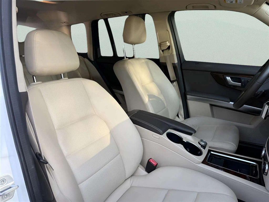 Used 2015 Mercedes-Benz GLK 350 2WD image 15