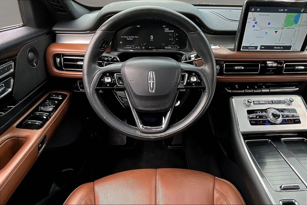 Used 2022 Lincoln Aviator Reserve w/ Equipment Group 201A image 8