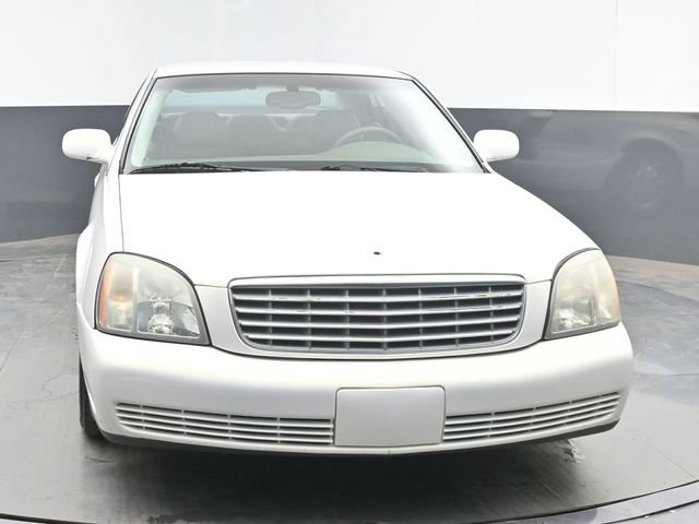 Used 2004 Cadillac De Ville w/ Equipment Group FWD image 3