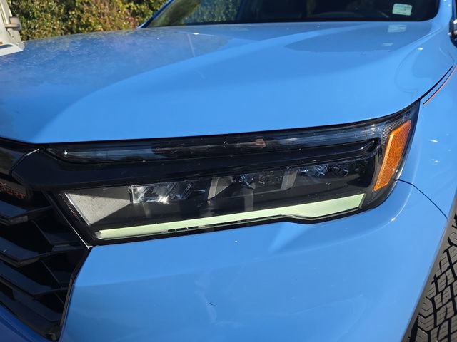 Used 2025 Honda Pilot TrailSport image 47
