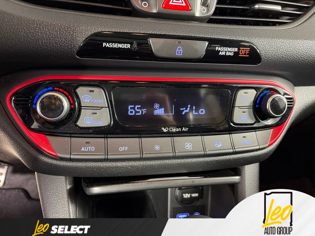 Used 2018 Hyundai Elantra GT Sport w/ Sport Tech Package 04 FWD image 13