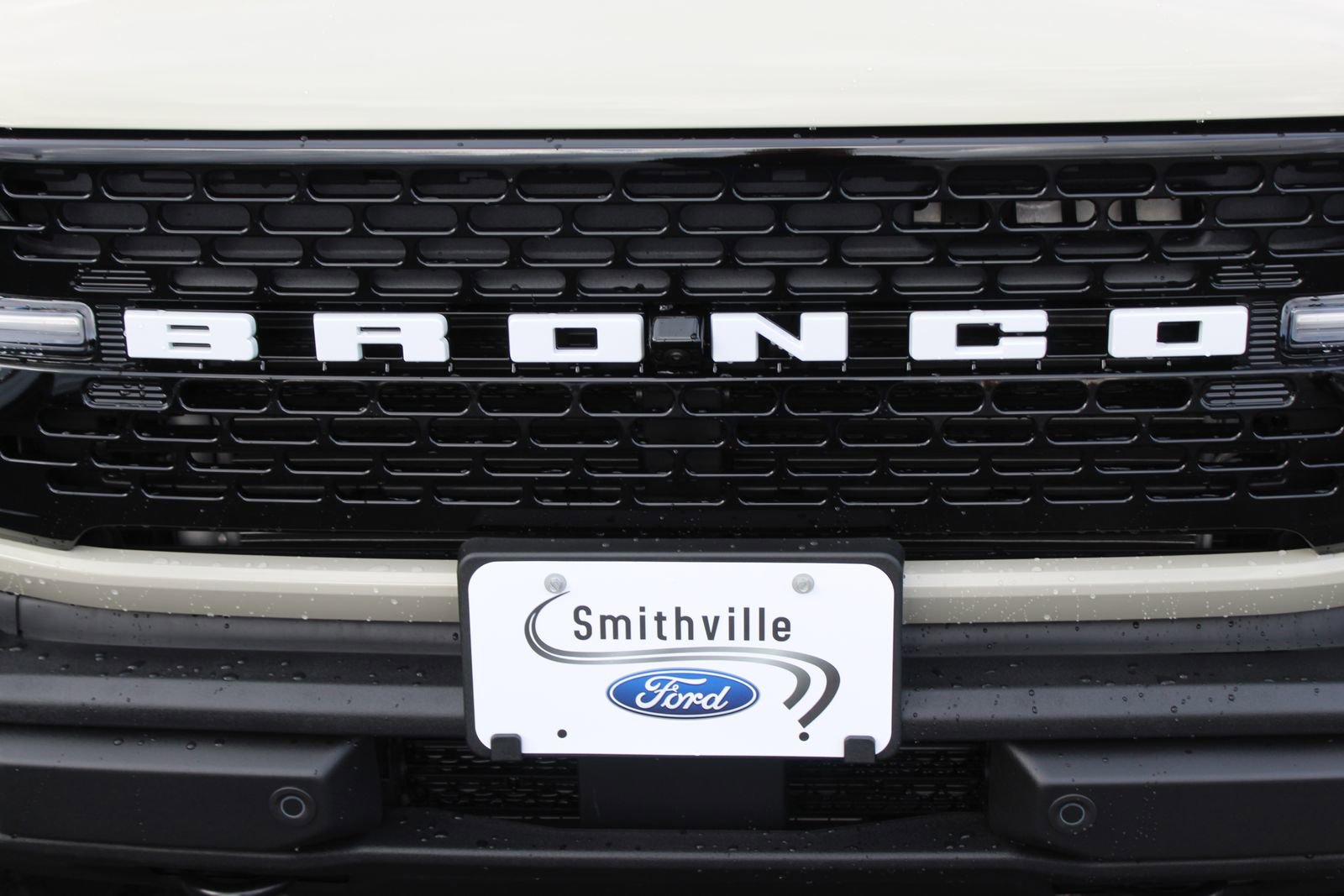 New 2025 Ford Bronco Outer Banks image 12