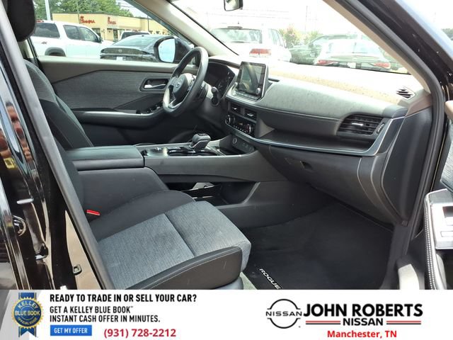 Certified 2023 Nissan Rogue SV FWD image 18