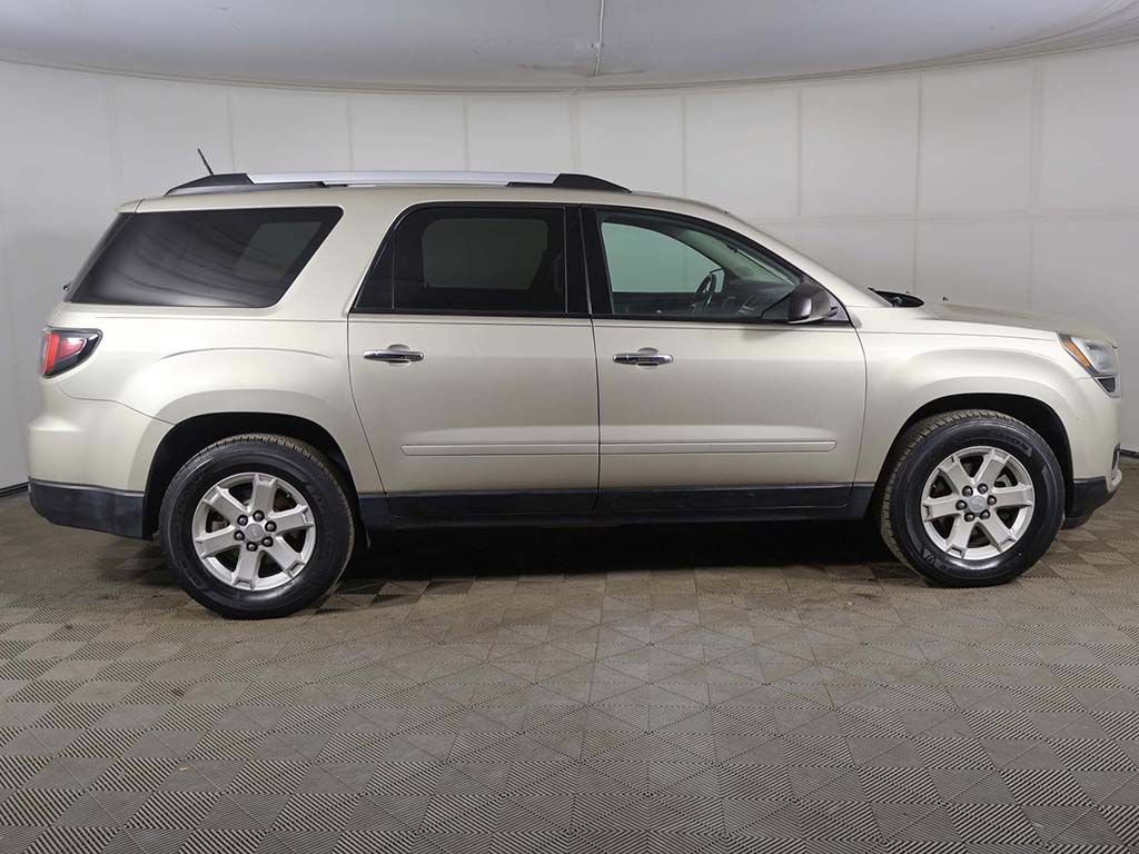 Used 2016 GMC Acadia SLE FWD image 11