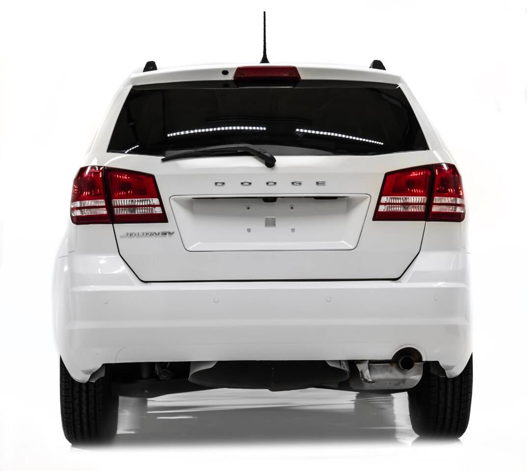 Used 2020 Dodge Journey SE w/ SE Popular Equipment Group FWD image 8