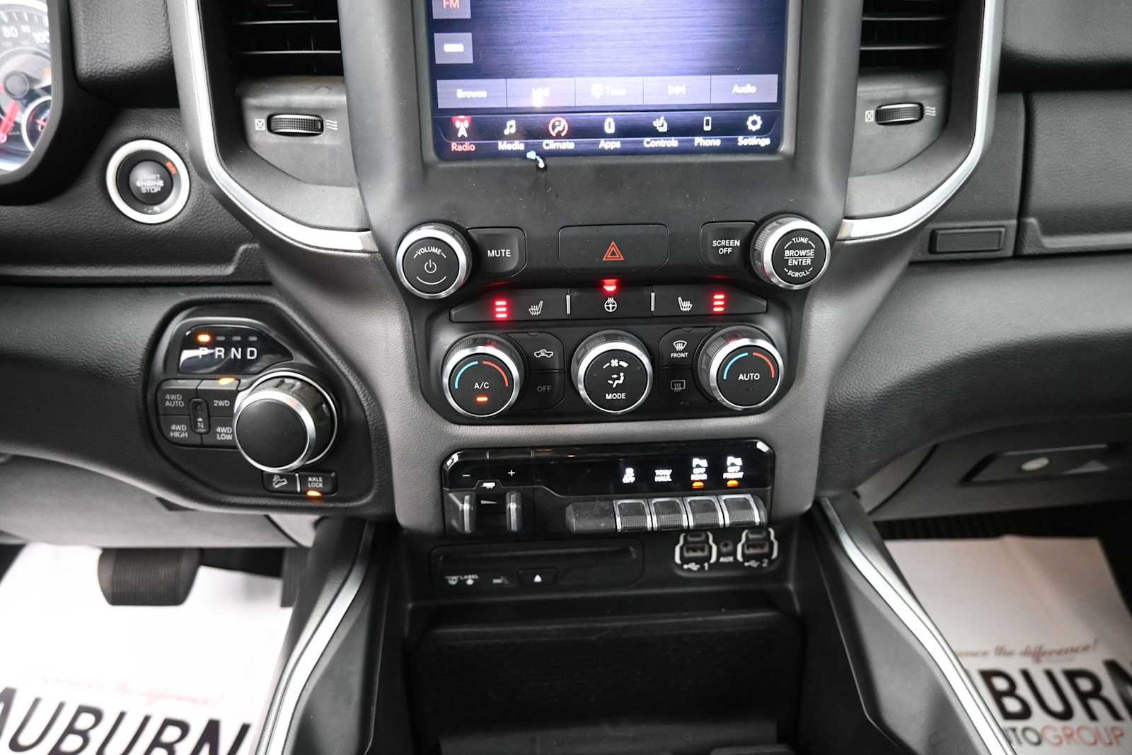 Used 2019 RAM 1500 Big Horn AWD/4WD image 9
