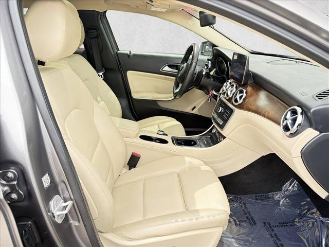 Used 2018 Mercedes-Benz GLA 250 image 18