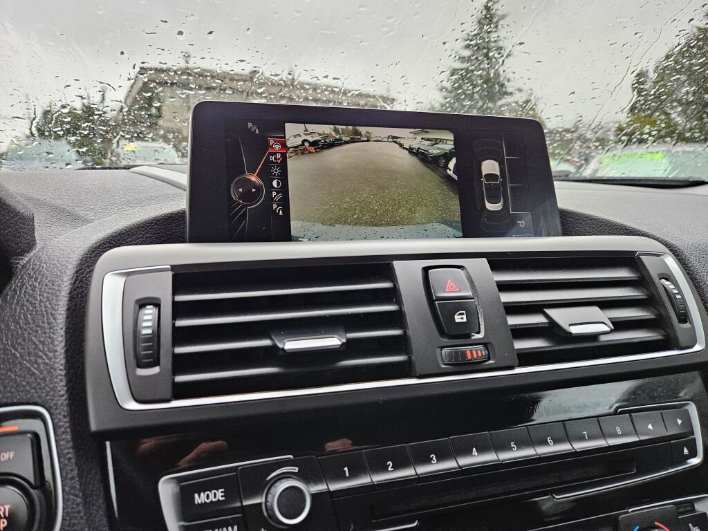 Used 2016 BMW M235i xDrive Convertible image 8