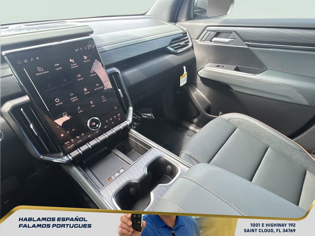 New 2026 GMC Acadia AT4 w/ Luxury Package AWD/4WD image 23