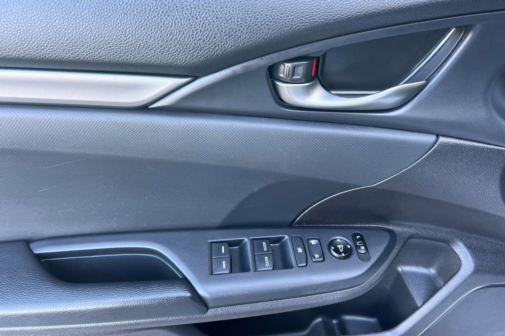 Used 2020 Honda Civic Sport image 13