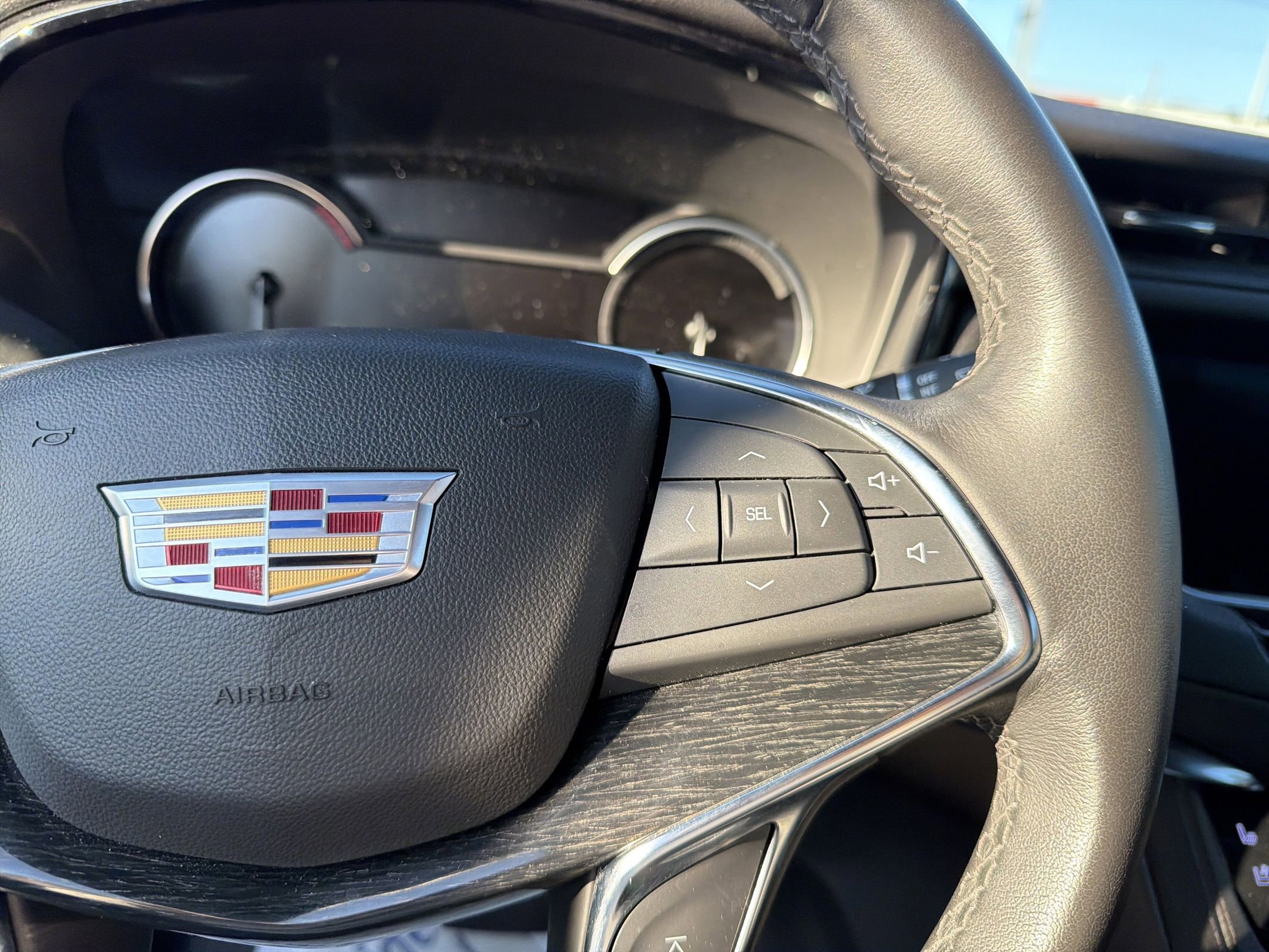 Certified 2022 Cadillac XT5 Premium Luxury image 14