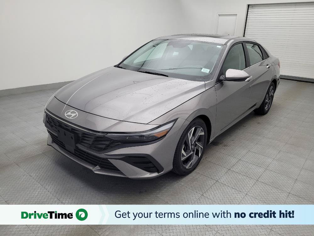 Used 2025 Hyundai Elantra SEL