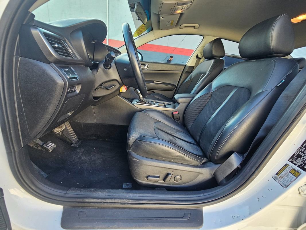 Used 2018 Kia Optima S FWD image 14