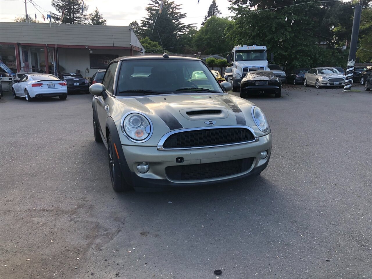 Used 2009 MINI Cooper S FWD image 7