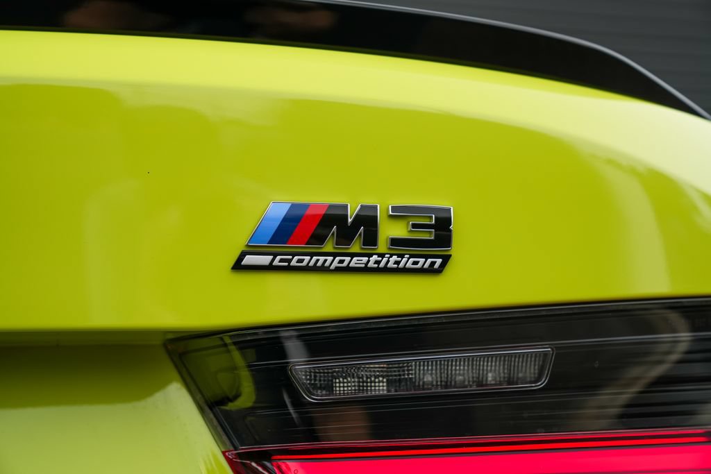Used 2025 BMW M3 Competition w/ Executive Package RWD image 19