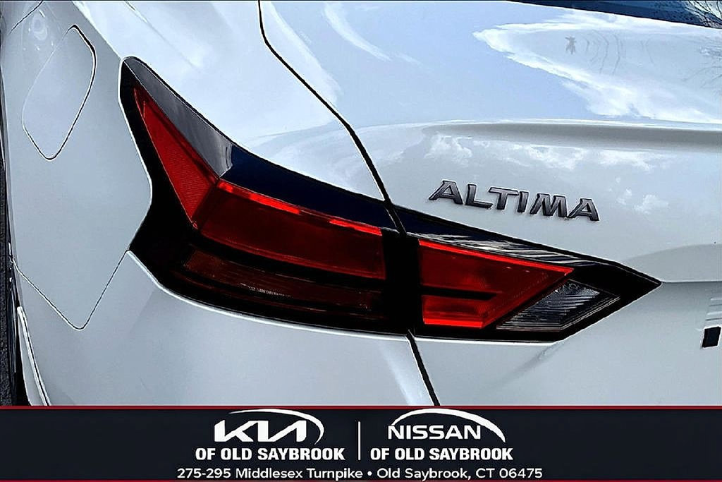 Used 2023 Nissan Altima 2.5 SL FWD image 23