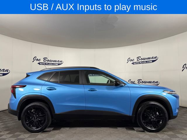 Used 2025 Chevrolet Trax ACTIV w/ Sunroof Package image 5