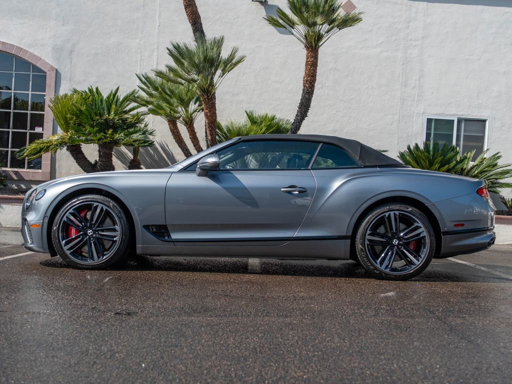 Used 2020 Bentley Continental GT AWD/4WD image 26