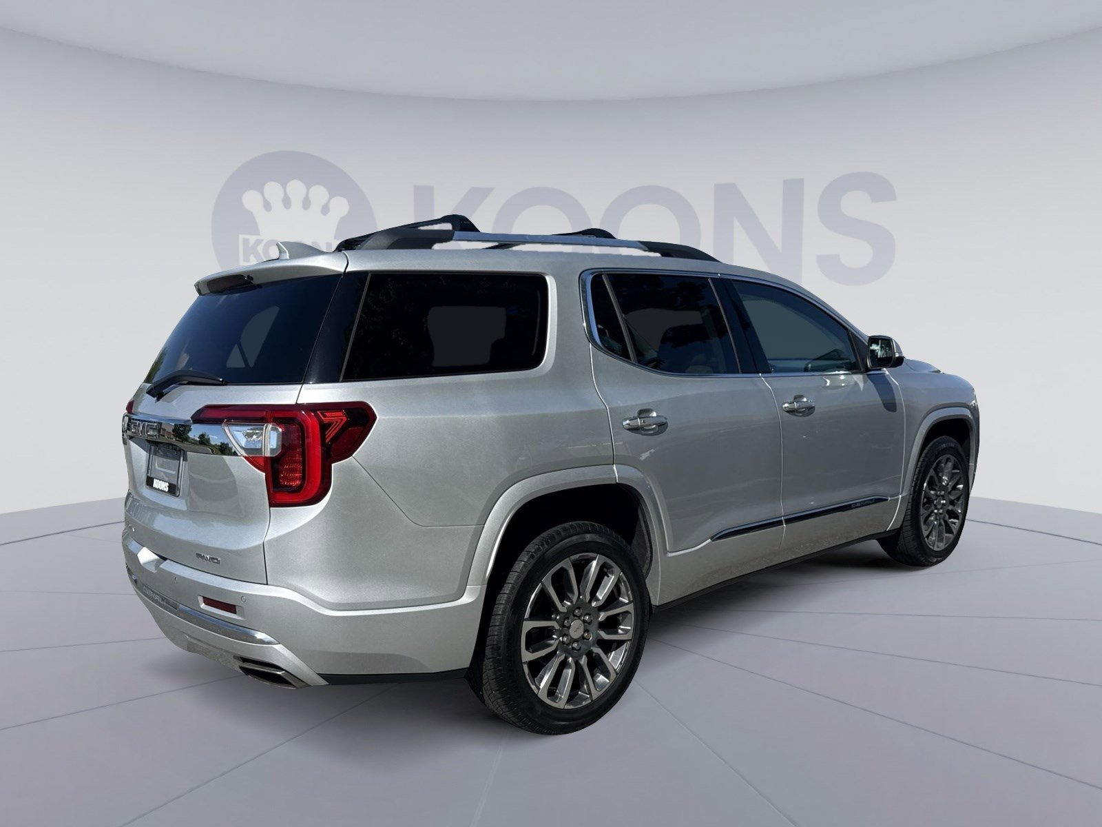 Used 2020 GMC Acadia Denali w/ Denali Ultimate Package AWD/4WD image 7