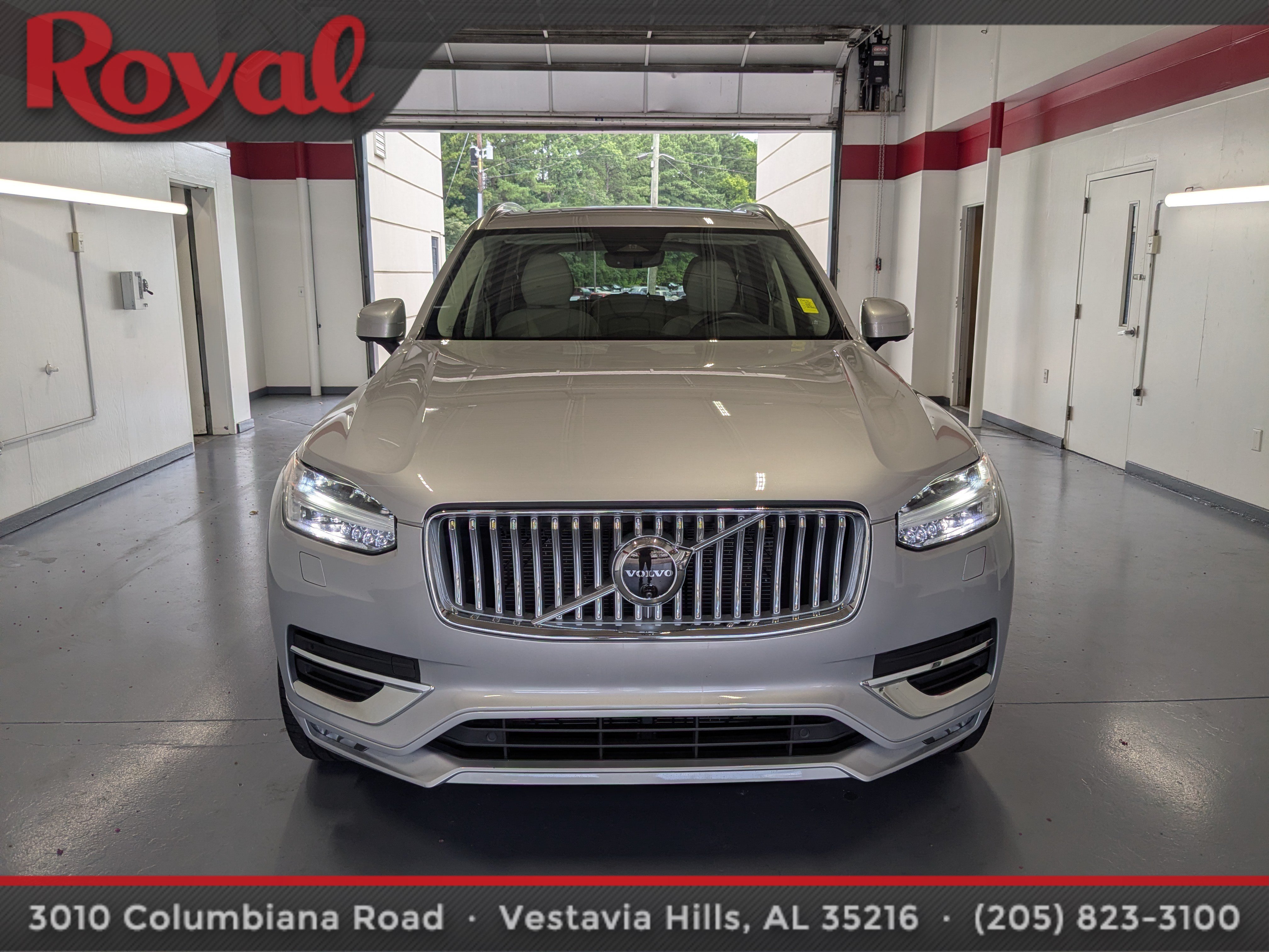 Used 2025 Volvo XC90 B6 Plus AWD/4WD image 6