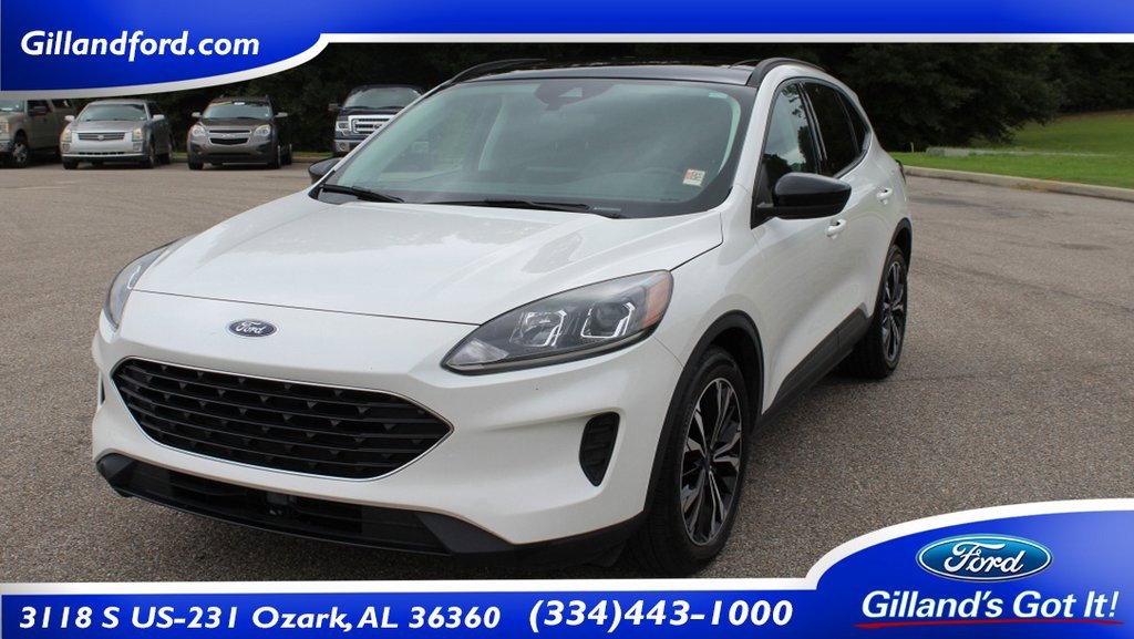 Used 2022 Ford Escape SE w/ SE Sport Appearance Package