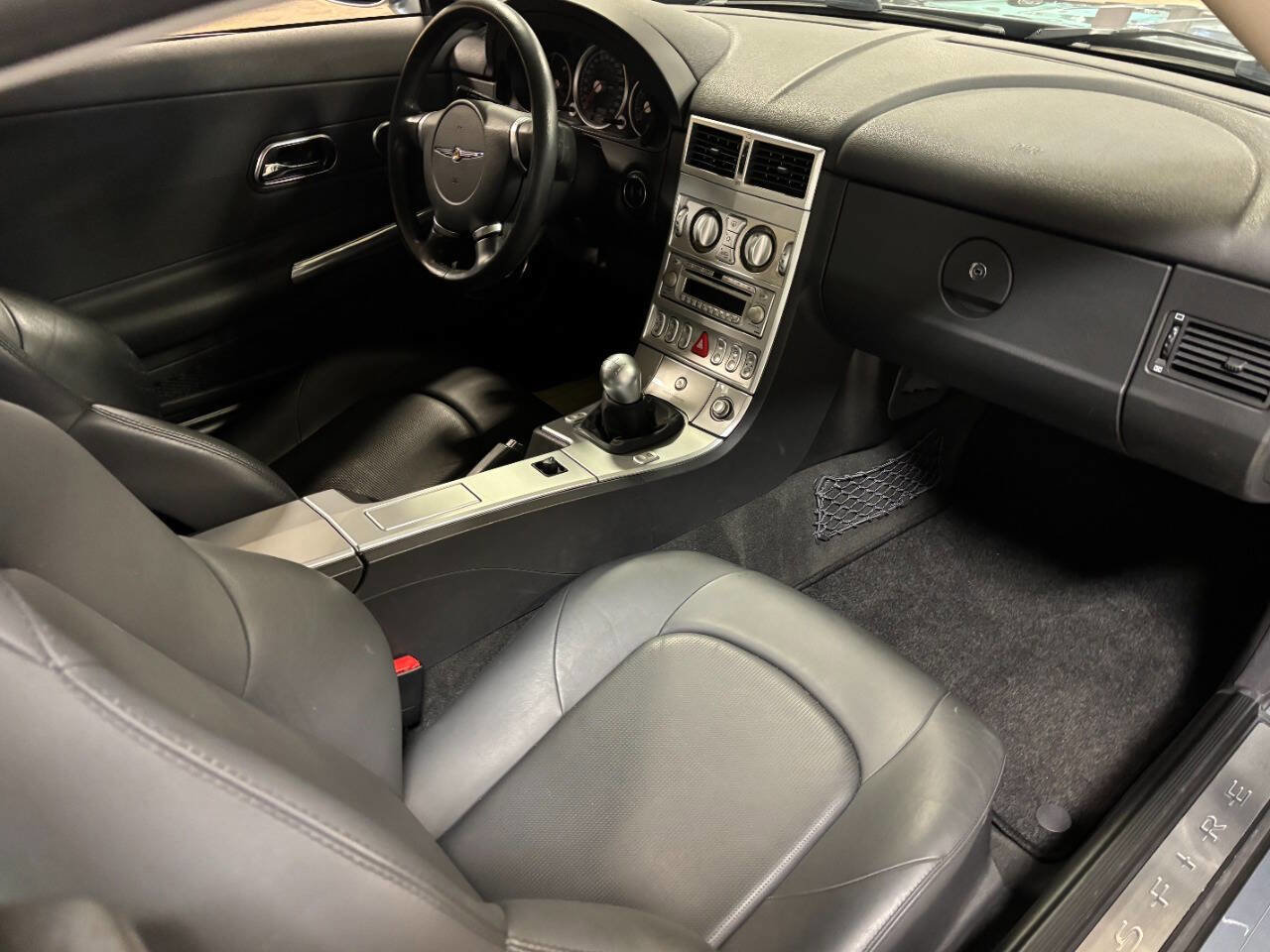 Used 2004 Chrysler Crossfire Coupe RWD image 25