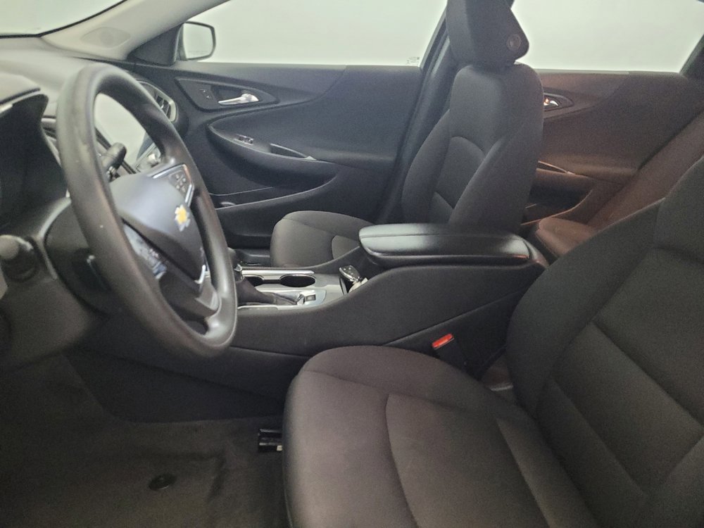 Used 2024 Chevrolet Malibu LT image 17