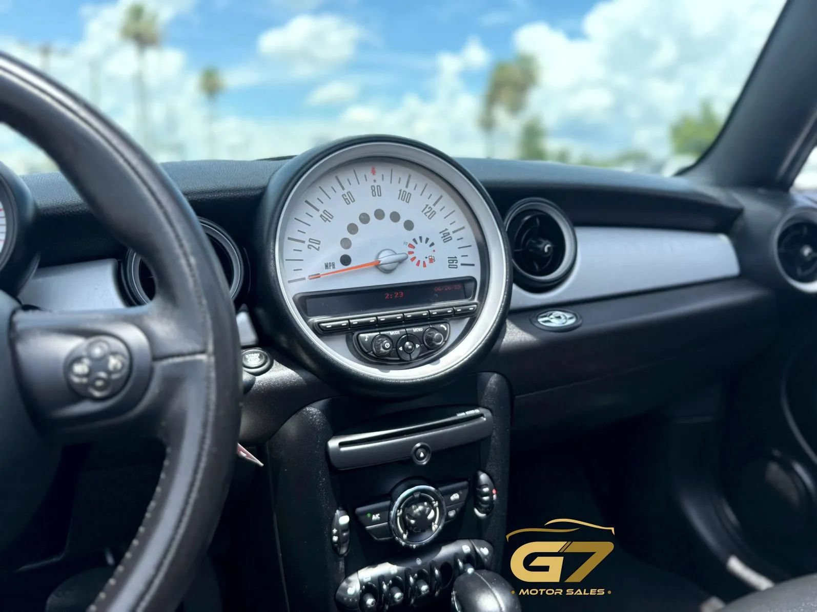 Used 2013 MINI Cooper Convertible FWD image 19