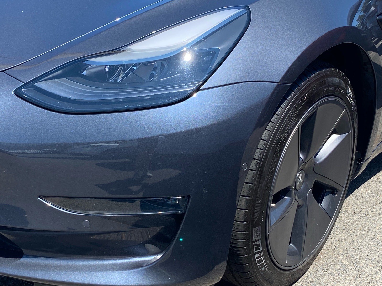 Used 2022 Tesla Model 3 Long Range AWD/4WD image 4