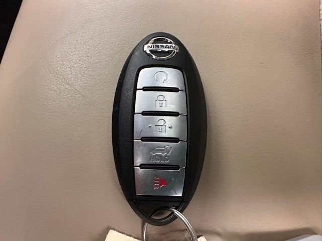Used 2019 Nissan Armada Platinum image 30