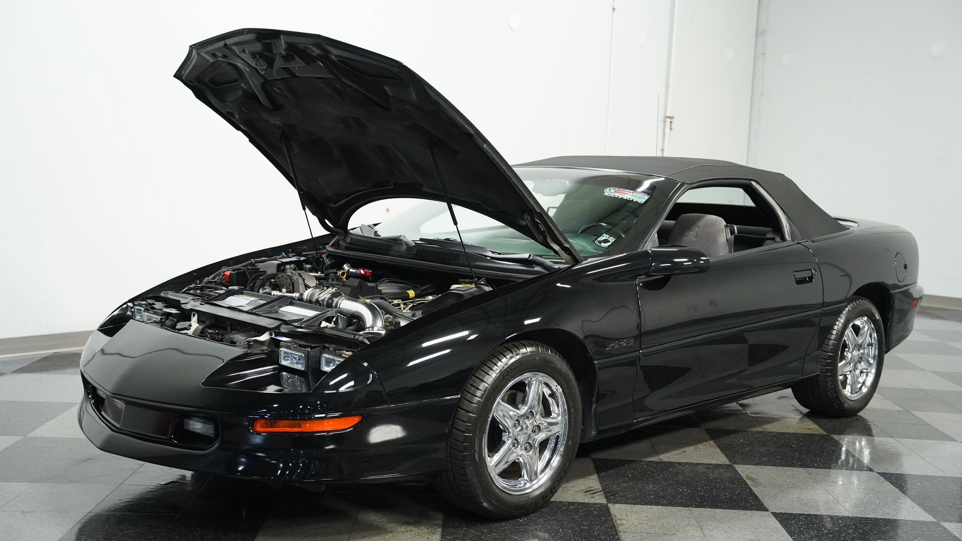 Used 1997 Chevrolet Camaro Z28 w/ Preferred Equipment Group 2 image 28