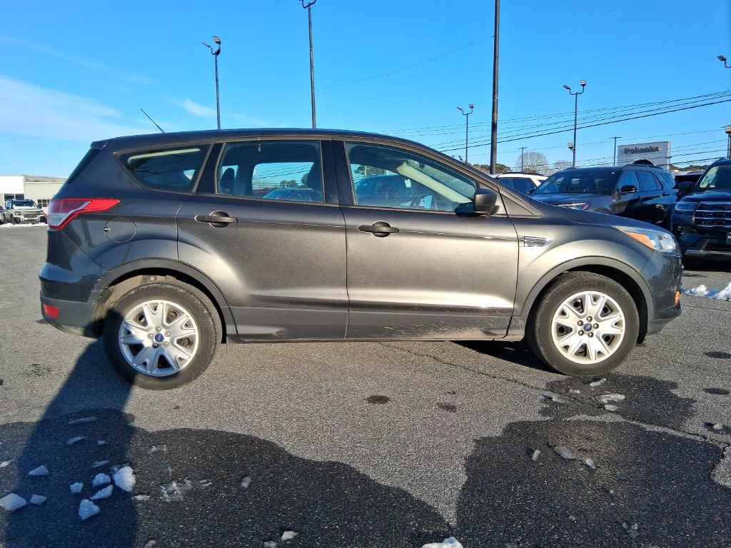 Used 2016 Ford Escape S image 4