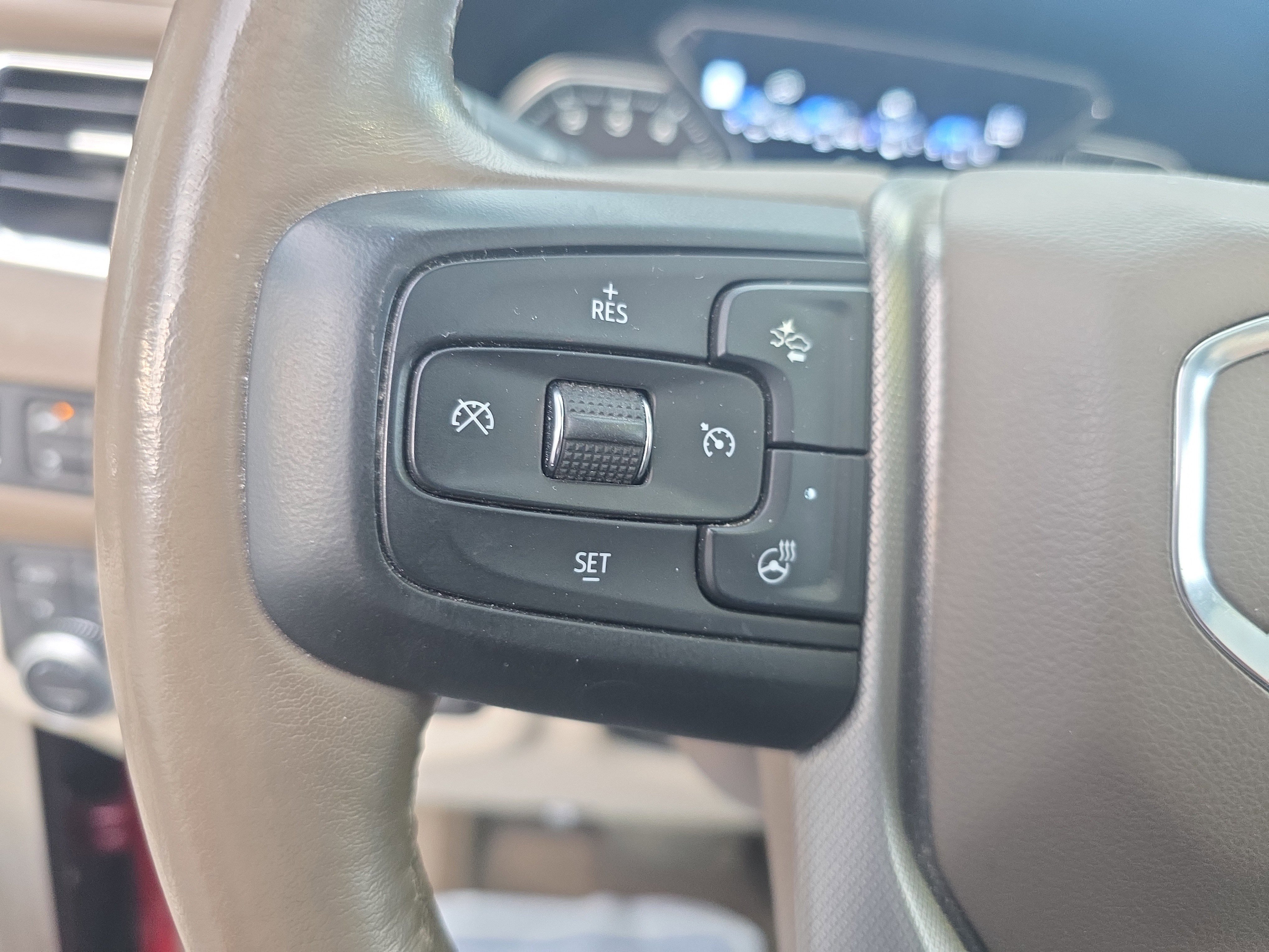 Used 2021 GMC Yukon Denali w/ Denali Ultimate Package image 20