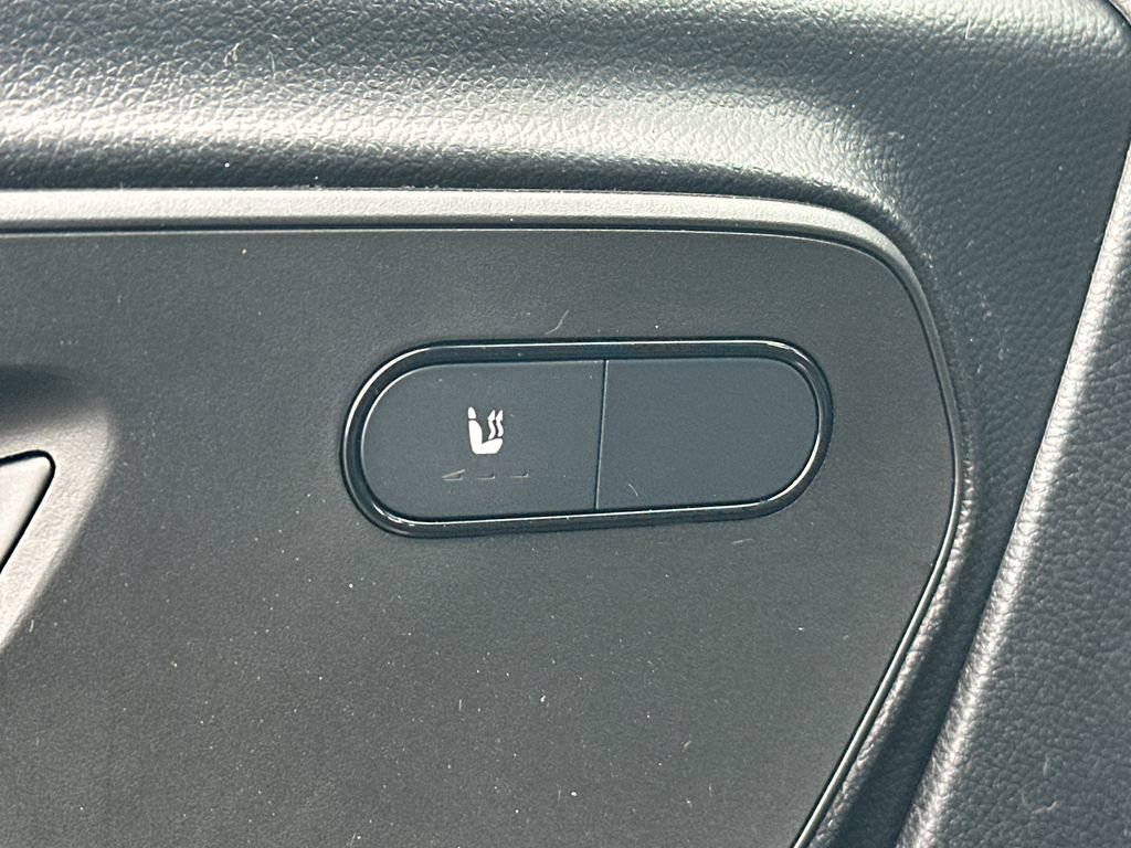 Used 2025 Mercedes-Benz Sprinter 2500 image 11