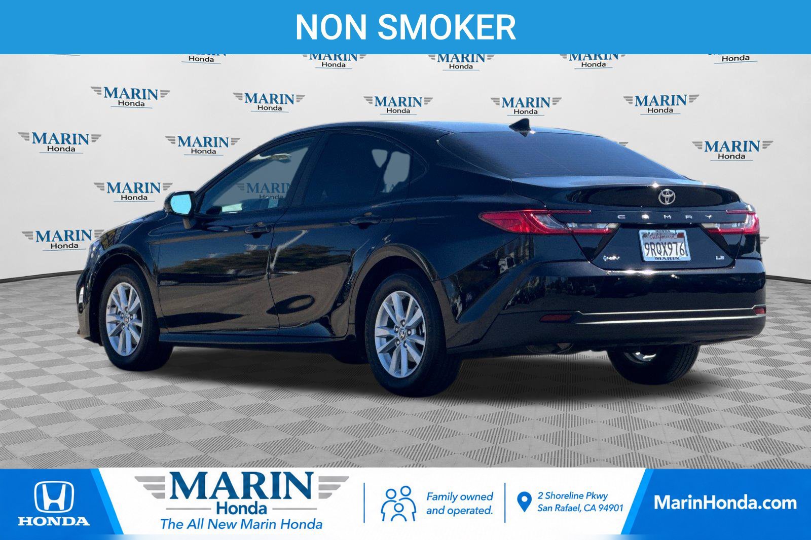 Used 2025 Toyota Camry LE FWD image 5