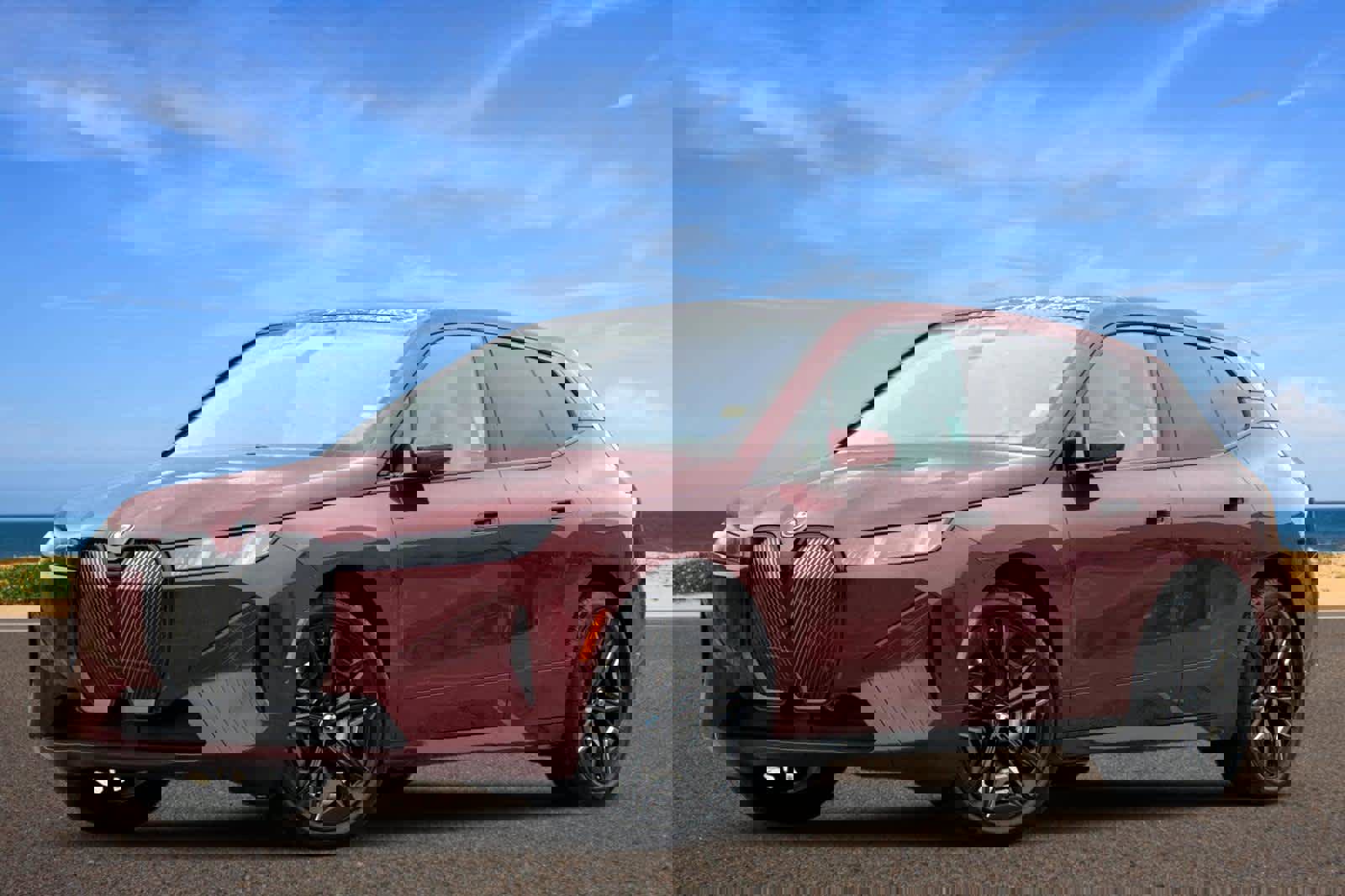 Used 2026 BMW iX xDrive45 w/ Executive Package image 1