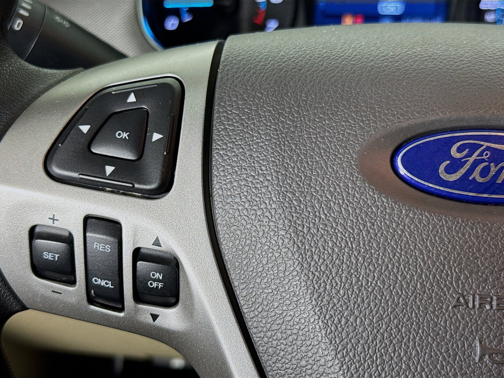 Used 2018 Ford Taurus SE image 13