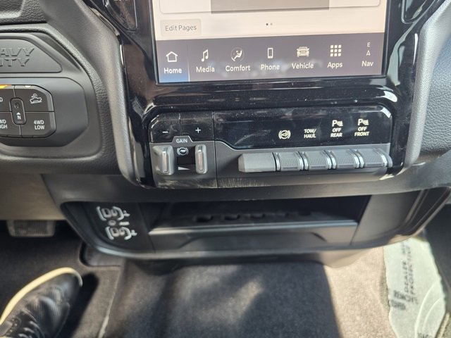 Used 2025 RAM 2500 Big Horn image 17