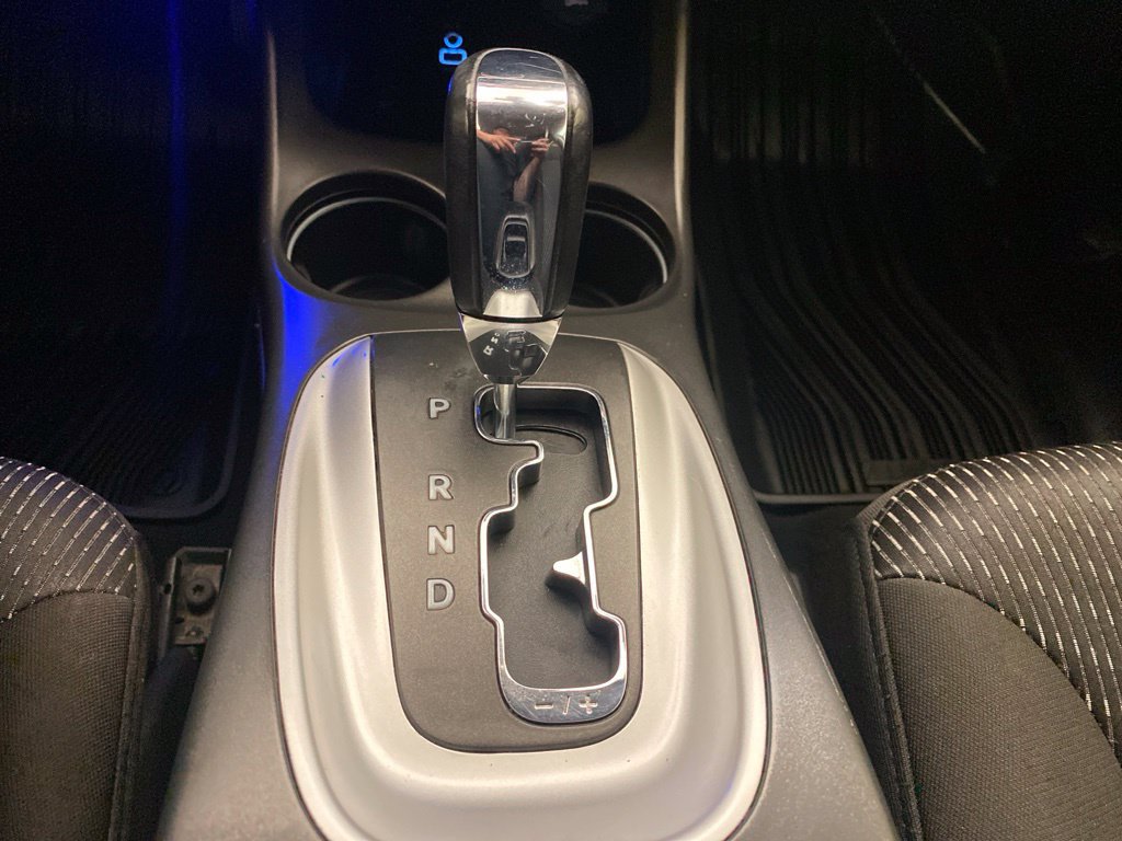 Used 2020 Dodge Journey SE w/ SE Popular Equipment Group FWD image 21