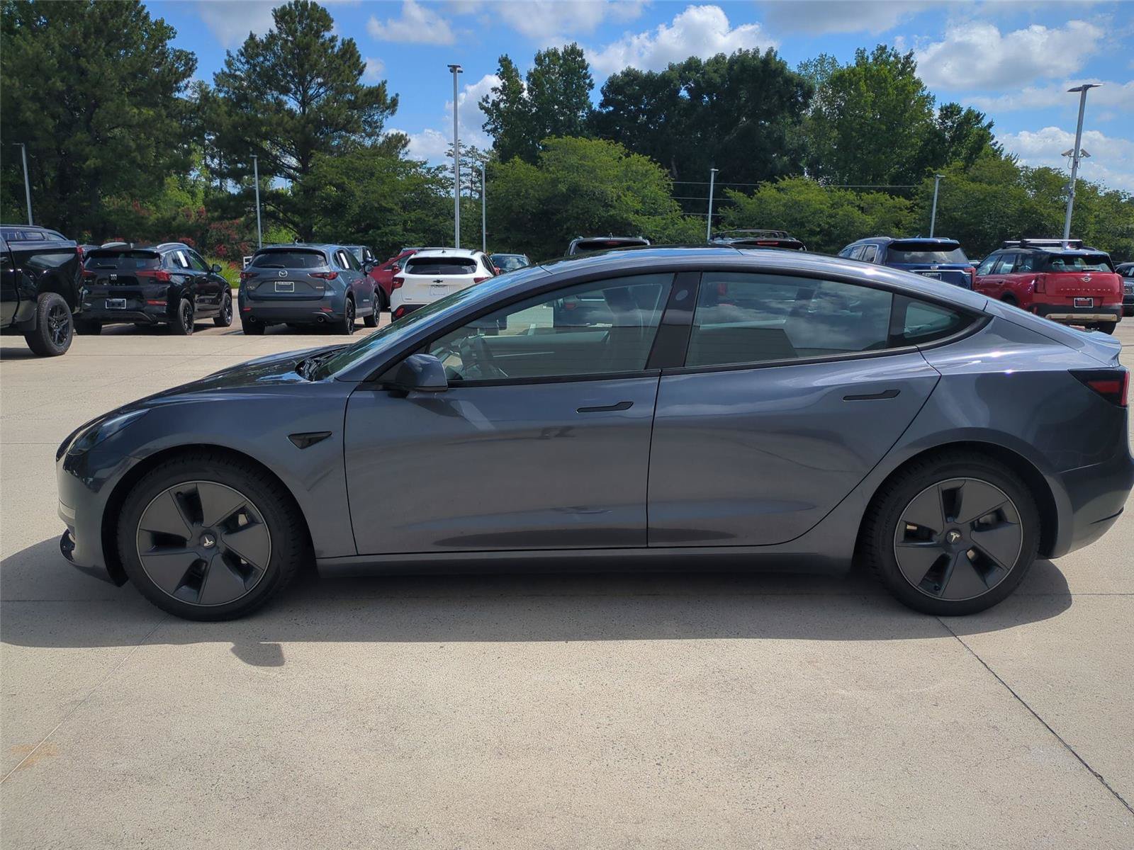 Used 2023 Tesla Model 3 Standard Range RWD image 2