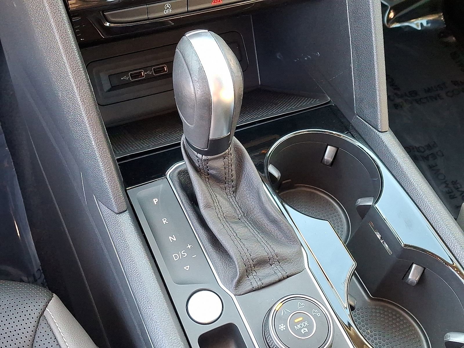 Used 2021 Volkswagen Atlas SEL Premium image 15