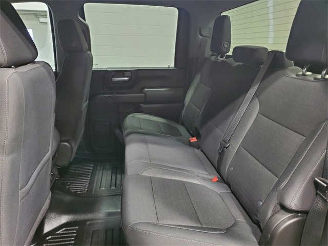 Used 2022 Chevrolet Silverado 2500 LT w/ Convenience Package image 11