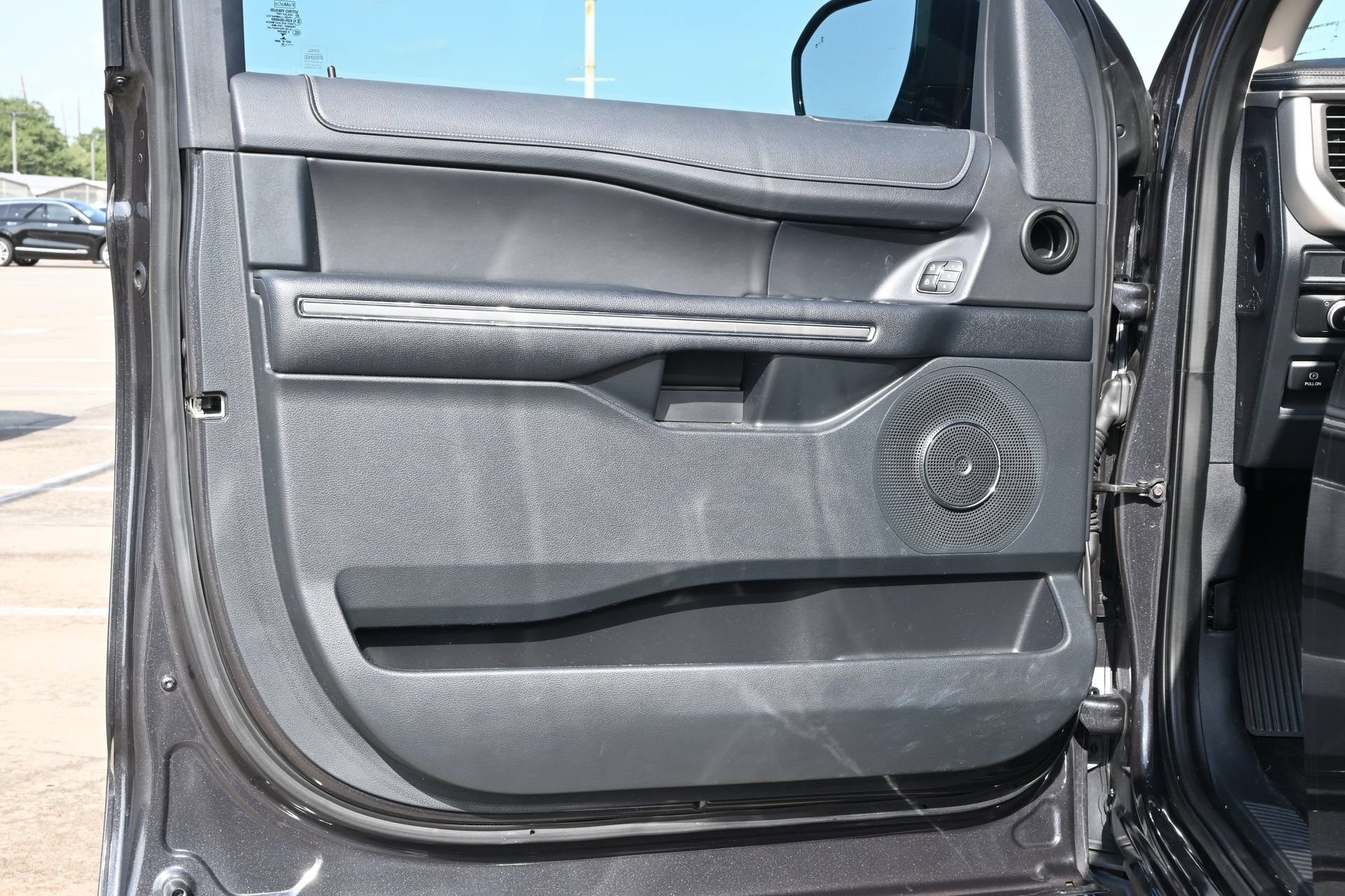 Used 2022 Ford Expedition Max XLT RWD image 20
