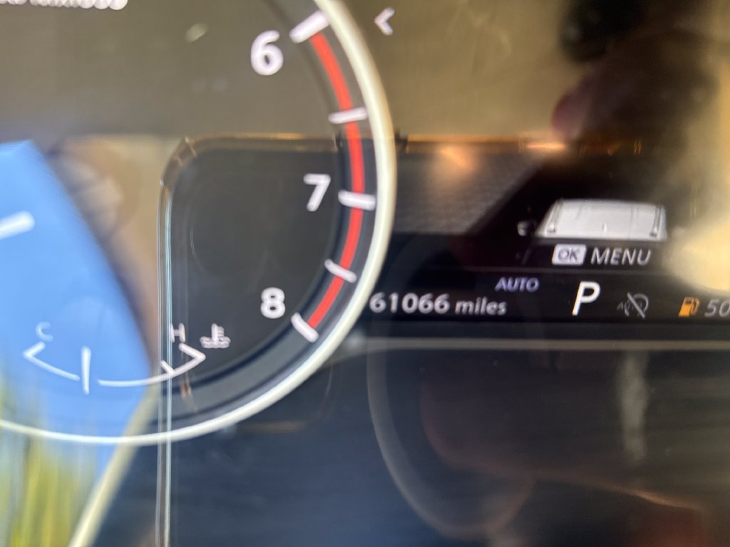 Used 2025 Nissan Rogue SV AWD/4WD image 24