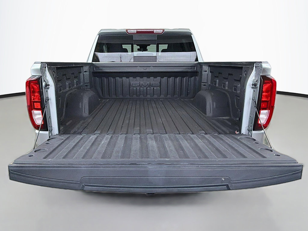 Used 2023 GMC Sierra 1500 Elevation w/ Elevation Premium Package AWD/4WD image 16