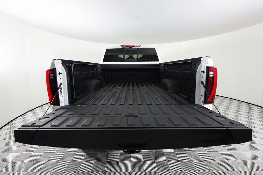 Used 2025 GMC Sierra 2500 Denali Ultimate AWD/4WD image 7