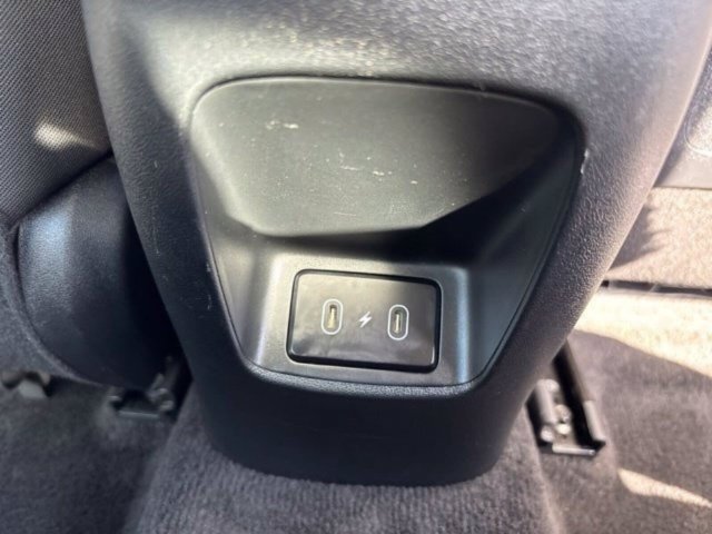 Used 2025 Hyundai Elantra SEL FWD image 34