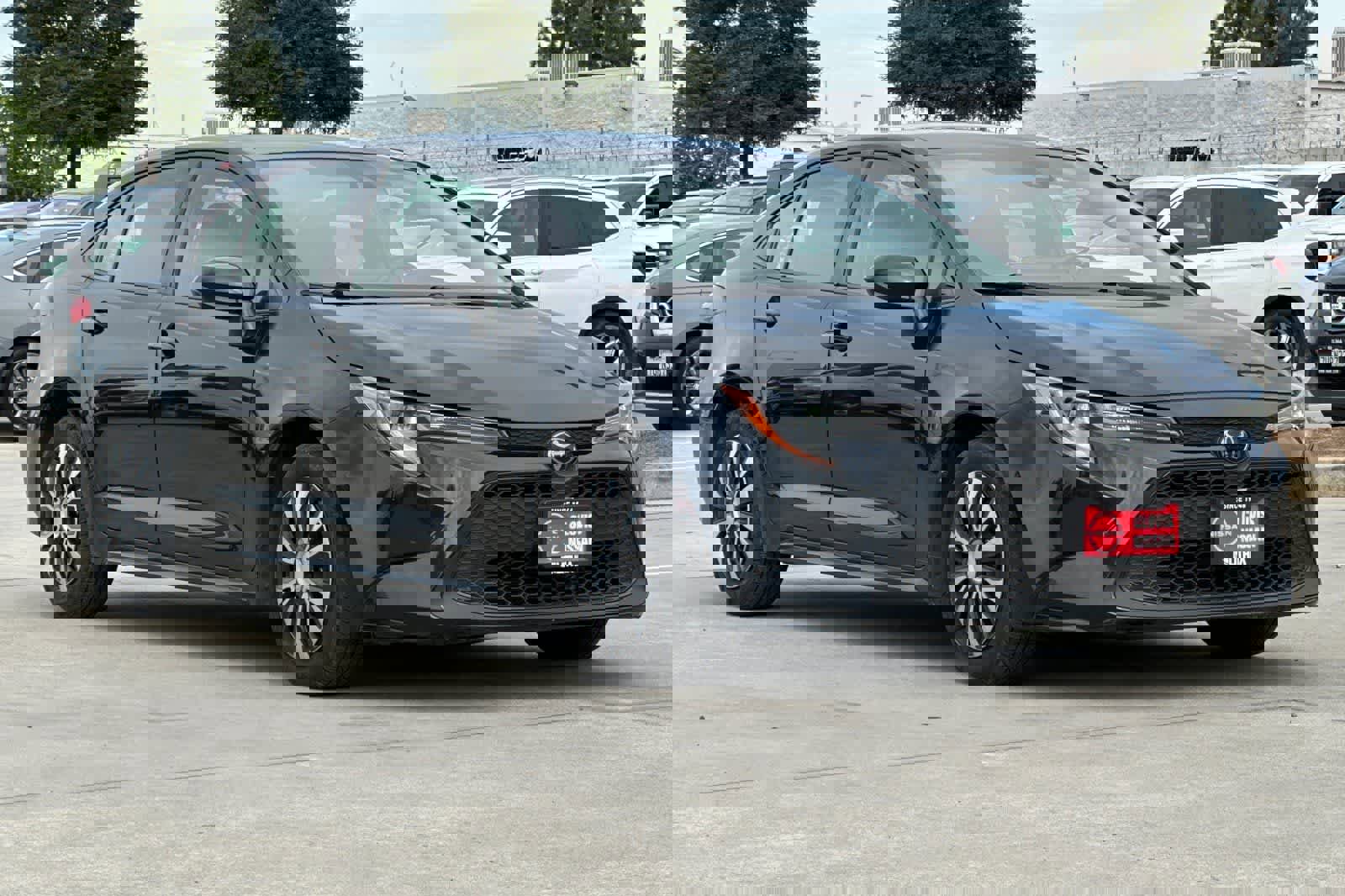 Used 2021 Toyota Corolla LE FWD image 10